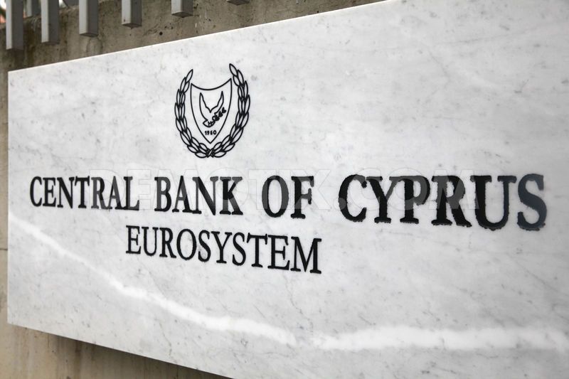 Открытие банковского счета на Кипре
